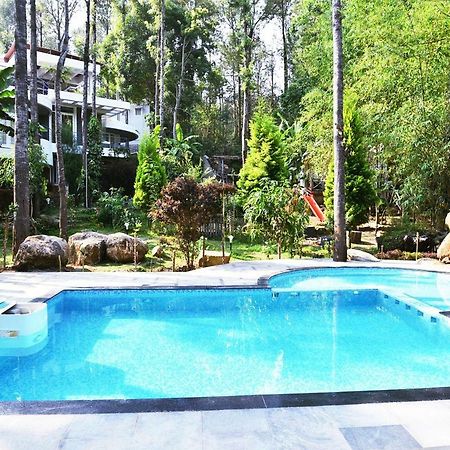 Bison Woods Hotel Yercaud Bagian luar foto