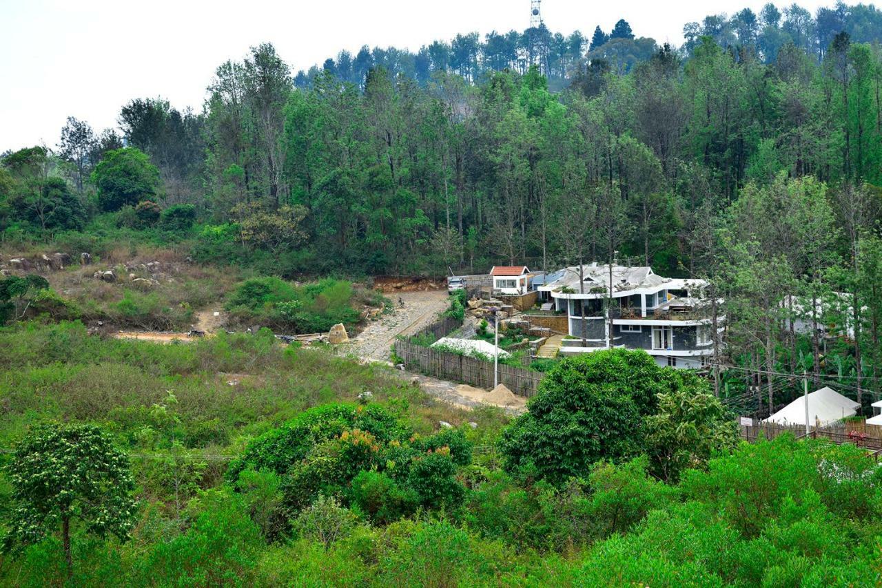 Bison Woods Hotel Yercaud Bagian luar foto