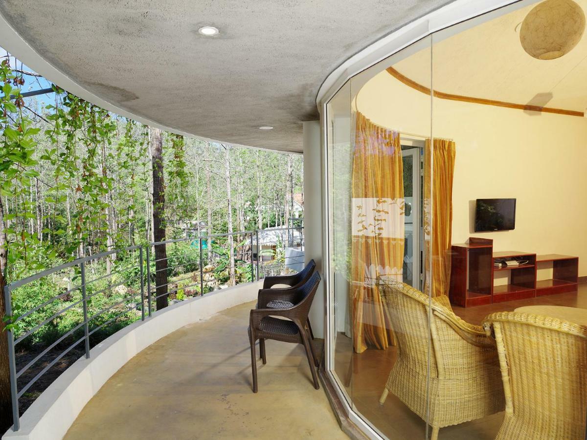 Bison Woods Hotel Yercaud Bagian luar foto