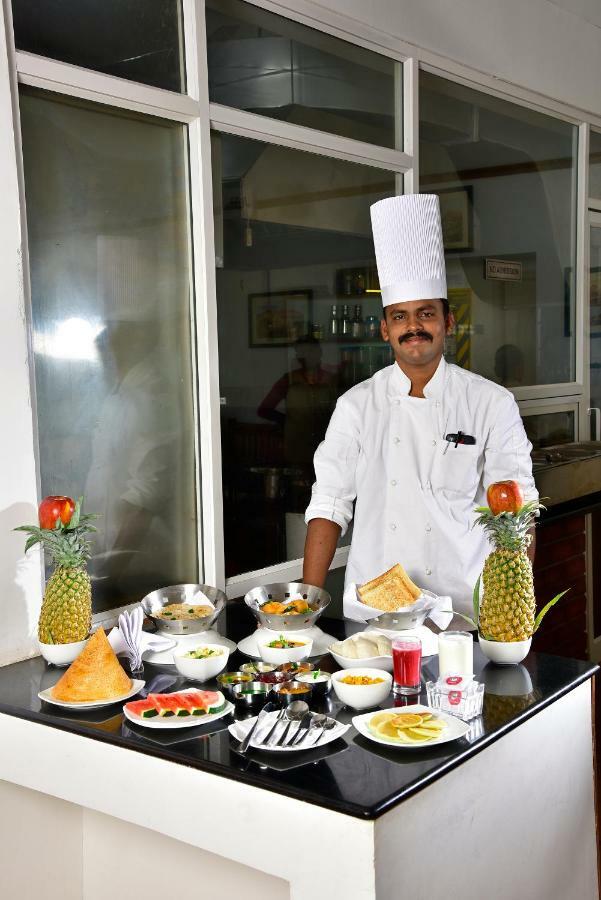 Bison Woods Hotel Yercaud Bagian luar foto