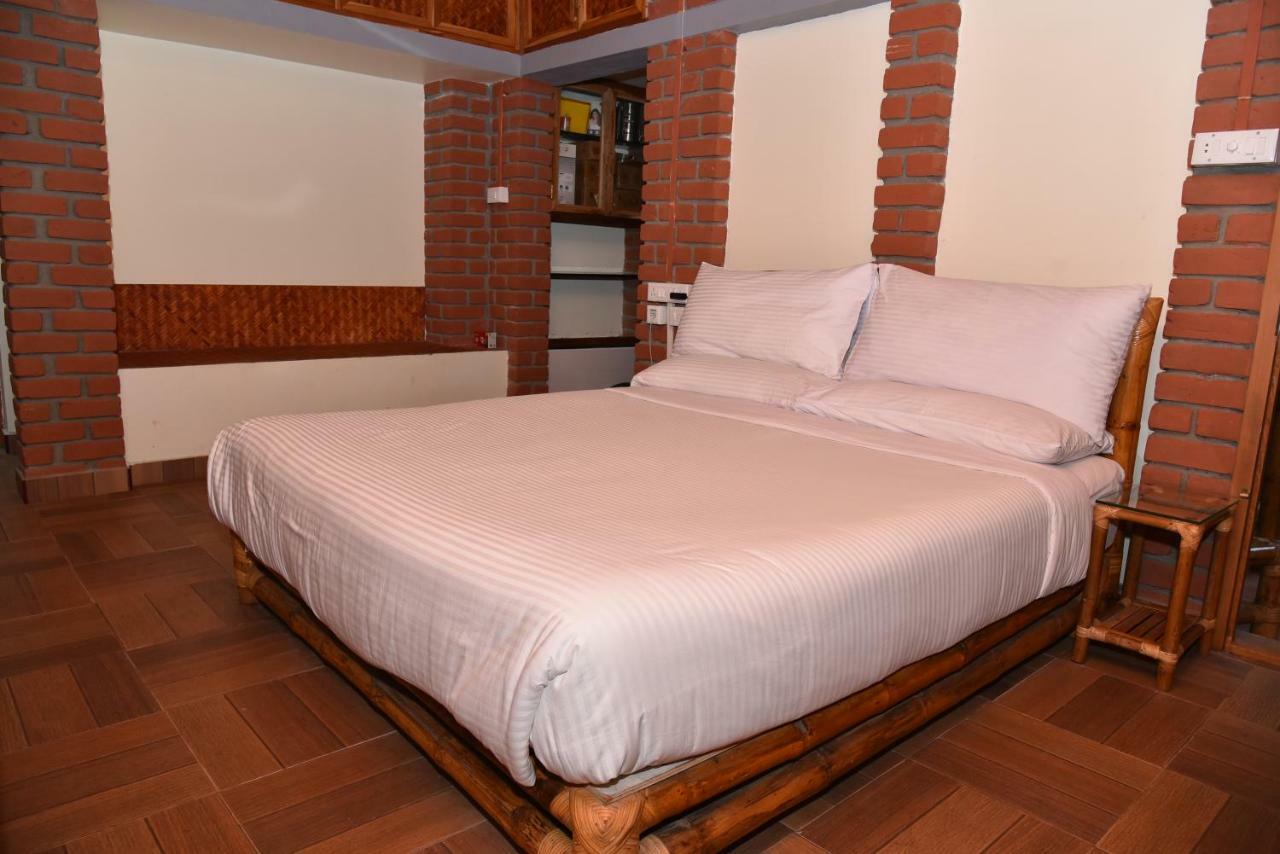 Bison Woods Hotel Yercaud Bagian luar foto